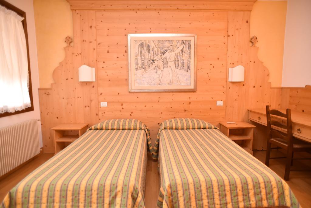 Albergo Da Gildo Follina ภายนอก รูปภาพ